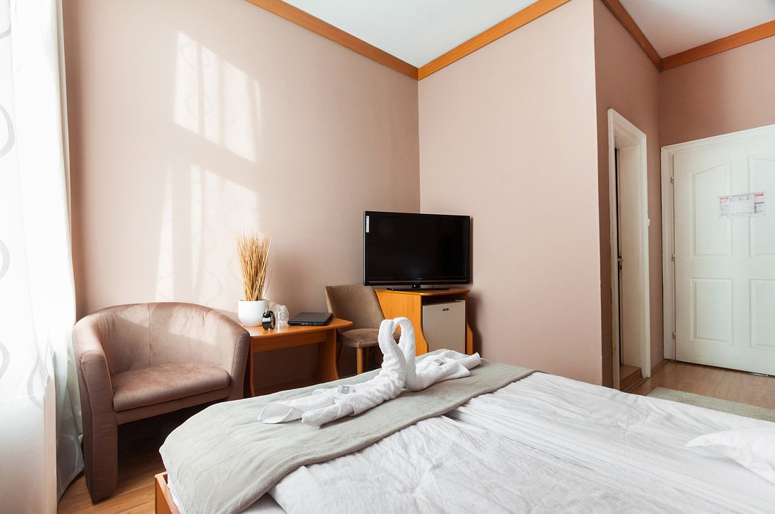 Photos of the hotel rooms