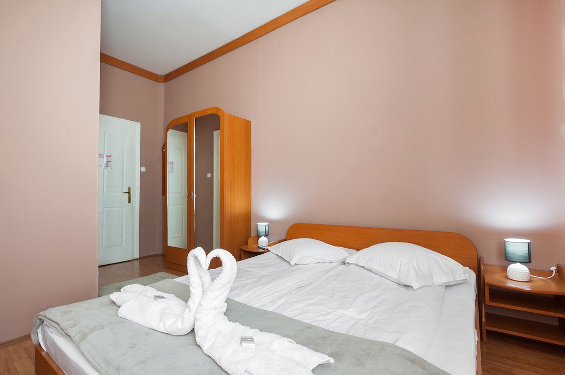 Photos of the hotel rooms
