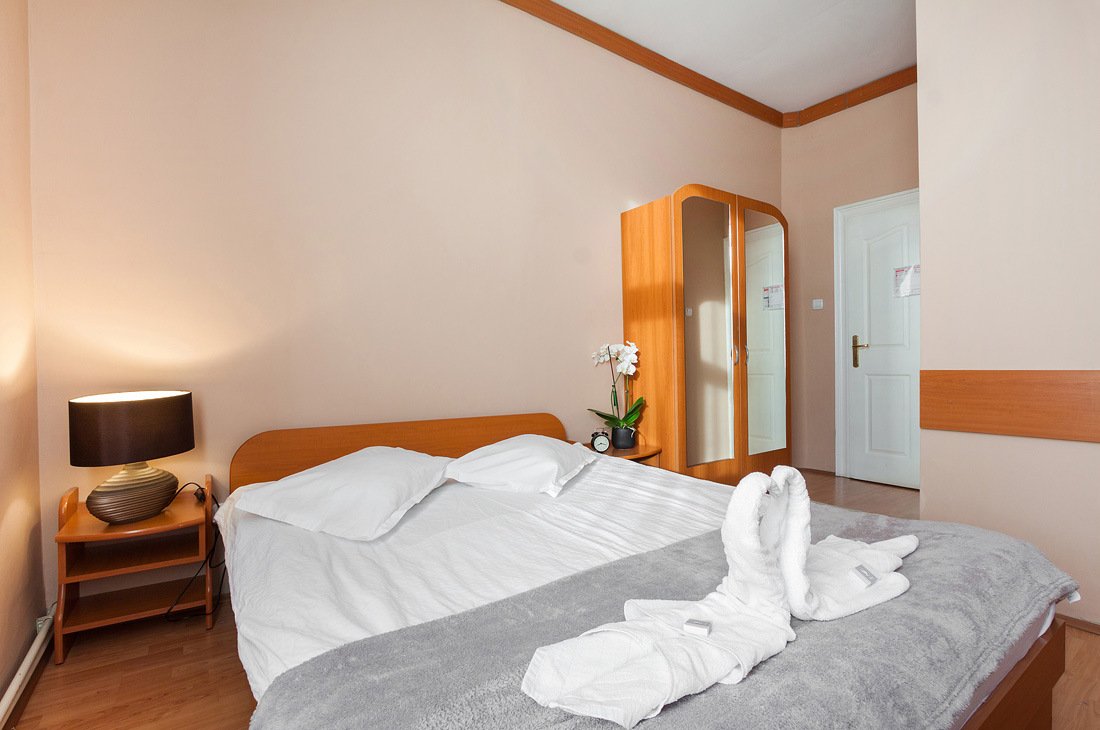 Photos of the hotel rooms