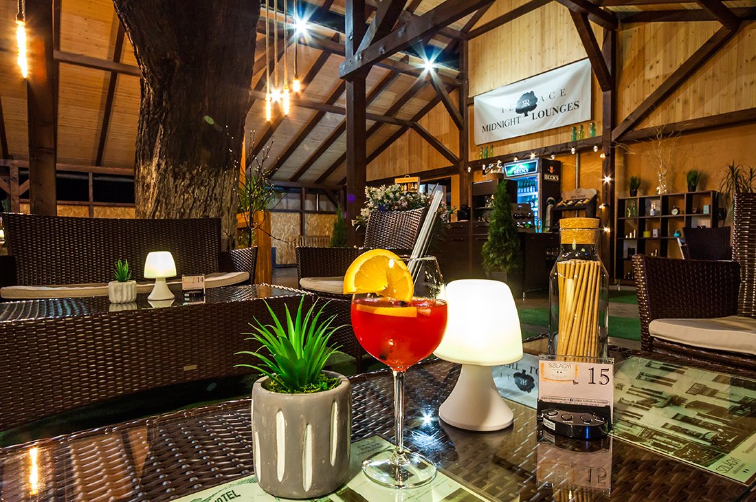 Photos of the summer terrace